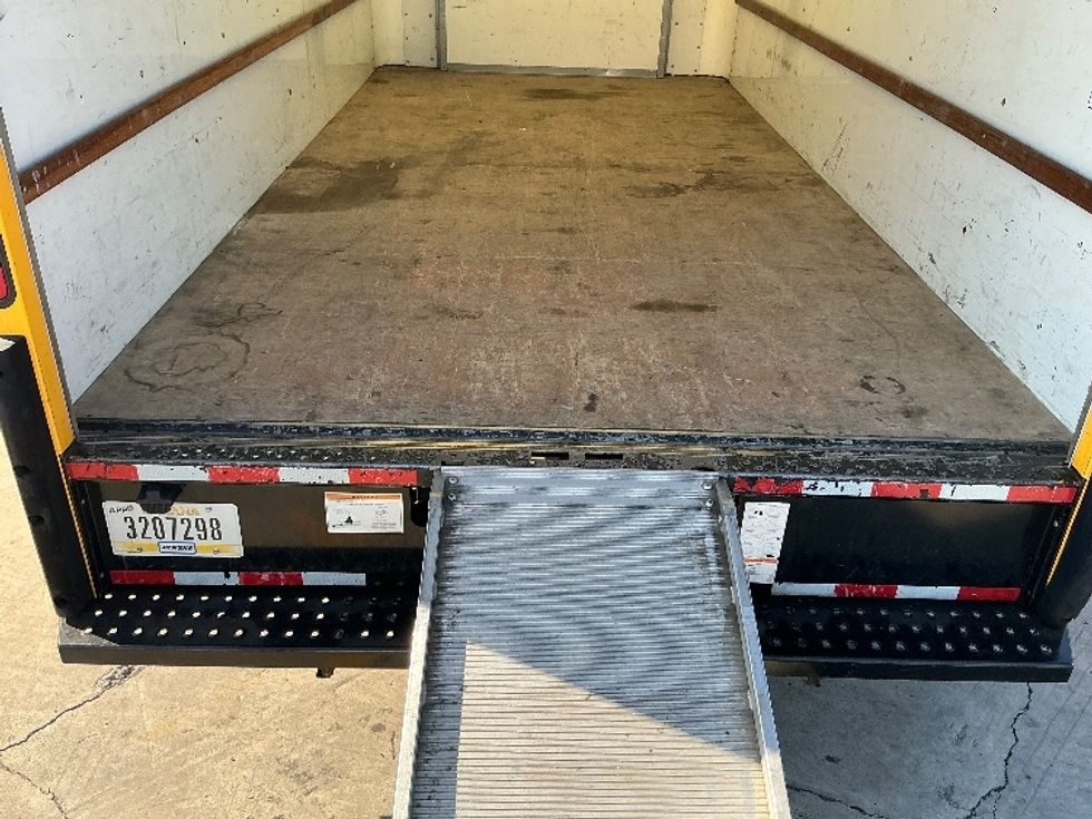 Light Duty Box Truck-Light and Medium Duty Trucks-Ford-2022-E350-Torrance-CA-58,080\n\t\tmiles-$ 32,500 - Image 10