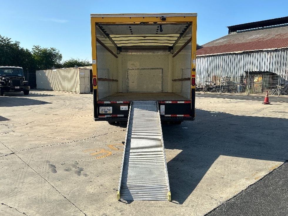 Light Duty Box Truck-Light and Medium Duty Trucks-Ford-2022-E350-Torrance-CA-58,080\n\t\tmiles-$ 32,500 - Image 9