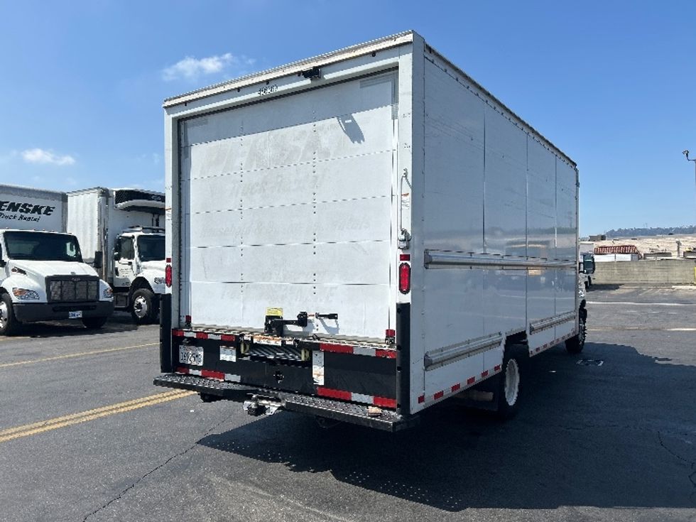 Light Duty Box Truck-Light and Medium Duty Trucks-Ford-2022-E350-Torrance-CA-98,851\n\t\tmiles-$ 31,500 - Image 13