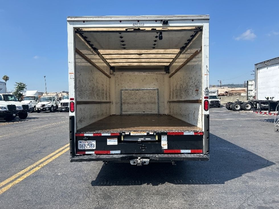 Light Duty Box Truck-Light and Medium Duty Trucks-Ford-2022-E350-Torrance-CA-98,851\n\t\tmiles-$ 31,500 - Image 8