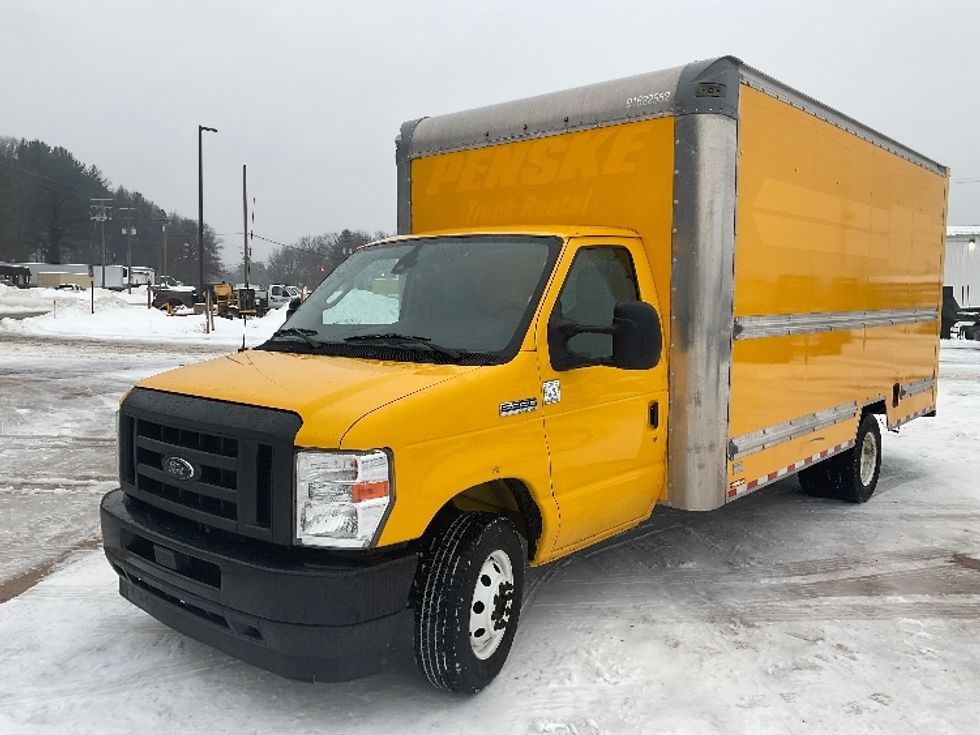 Light Duty Box Truck-Light and Medium Duty Trucks-Ford-2022-E350-Traverse City-MI-90,783\n\t\tmiles-$ 28,750 - Image 3
