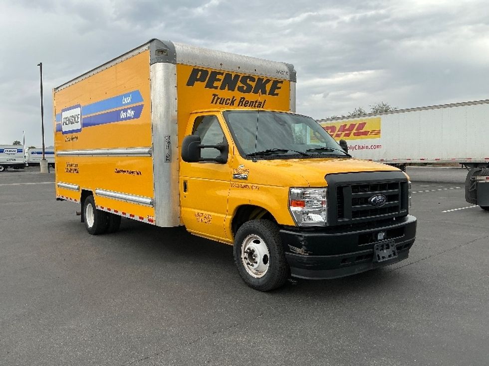 Light Duty Box Truck-Light and Medium Duty Trucks-Ford-2022-E350-Tucson-AZ-100,823\n\t\tmiles-$ 28,000 - Image 1