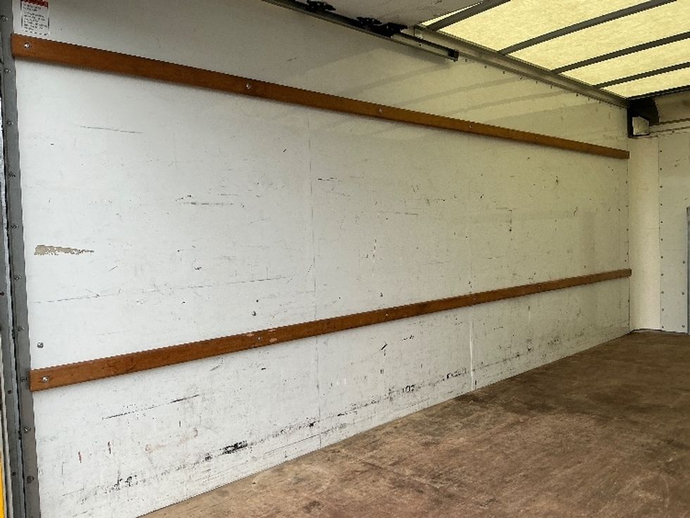 Light Duty Box Truck-Light and Medium Duty Trucks-Ford-2022-E350-Tucson-AZ-100,823\n\t\tmiles-$ 28,000 - Image 11