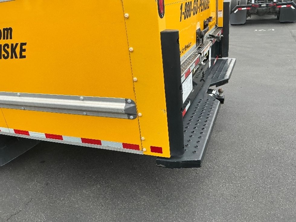 Light Duty Box Truck-Light and Medium Duty Trucks-Ford-2022-E350-Tucson-AZ-100,823\n\t\tmiles-$ 28,000 - Image 26