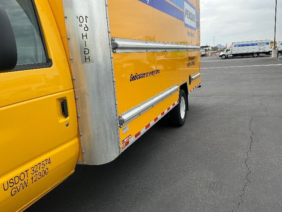 Light Duty Box Truck-Light and Medium Duty Trucks-Ford-2022-E350-Tucson-AZ-100,823\n\t\tmiles-$ 28,000 - Image 5