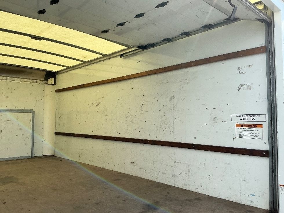 Light Duty Box Truck-Light and Medium Duty Trucks-Ford-2022-E350-Tucson-AZ-109,955\n\t\tmiles-$ 15,500 - Image 12