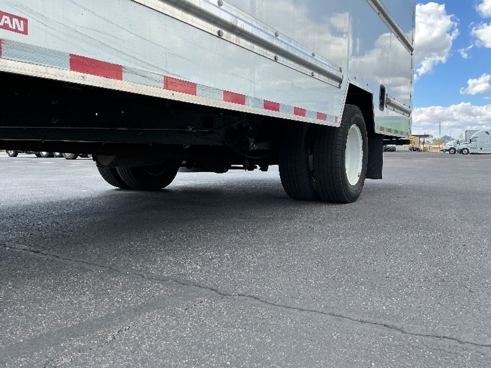 Light Duty Box Truck-Light and Medium Duty Trucks-Ford-2022-E350-Tucson-AZ-109,955\n\t\tmiles-$ 15,500 - Image 5