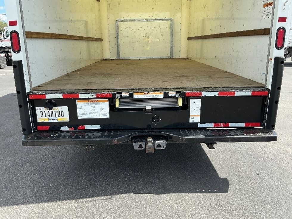 Light Duty Box Truck-Light and Medium Duty Trucks-Ford-2022-E350-Tucson-AZ-109,955\n\t\tmiles-$ 15,500 - Image 9