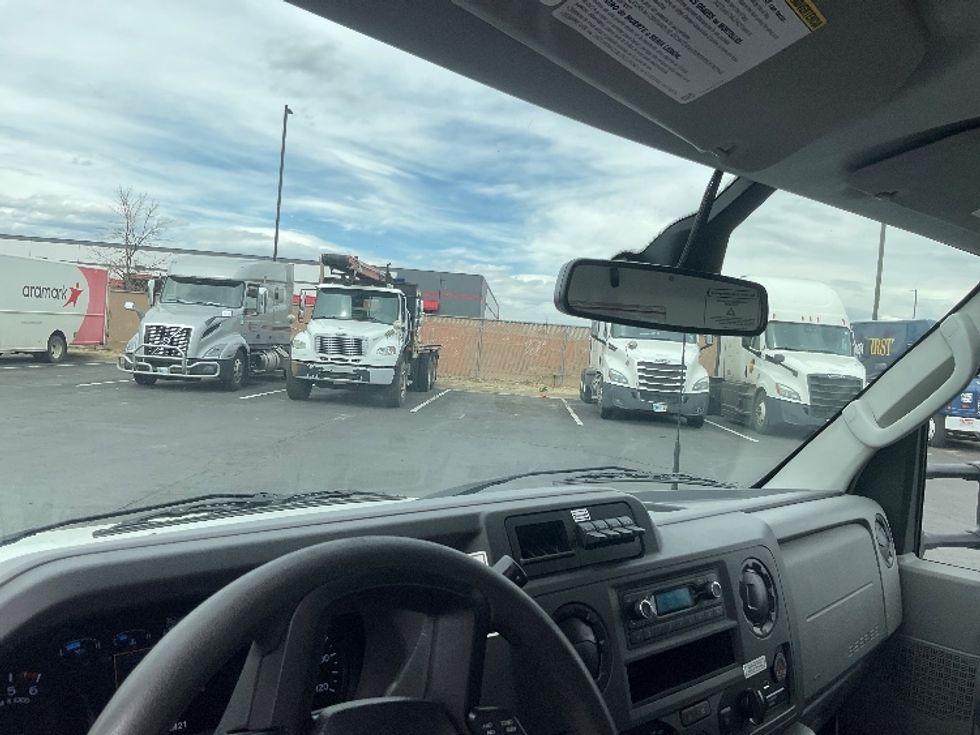 Light Duty Box Truck-Light and Medium Duty Trucks-Ford-2022-E350-Tucson-AZ-97,425\n\t\tmiles-$ 33,500 - Image 17