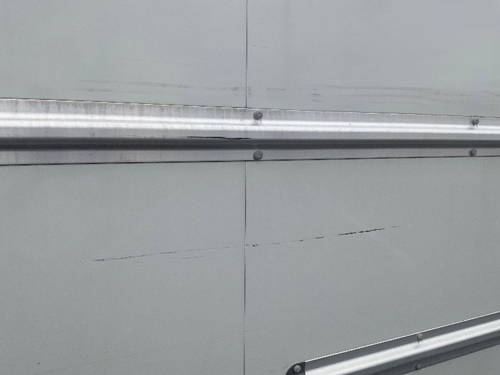 Light Duty Box Truck-Light and Medium Duty Trucks-Ford-2022-E350-Tucson-AZ-97,425\n\t\tmiles-$ 33,500 - Image 24