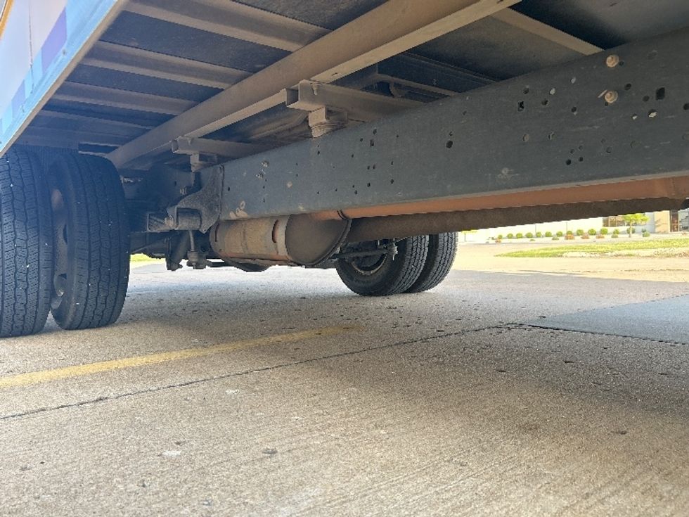 Light Duty Box Truck-Light and Medium Duty Trucks-Ford-2022-E350-Tulsa-OK-104,876\n\t\tmiles-$ 26,000 - Image 14