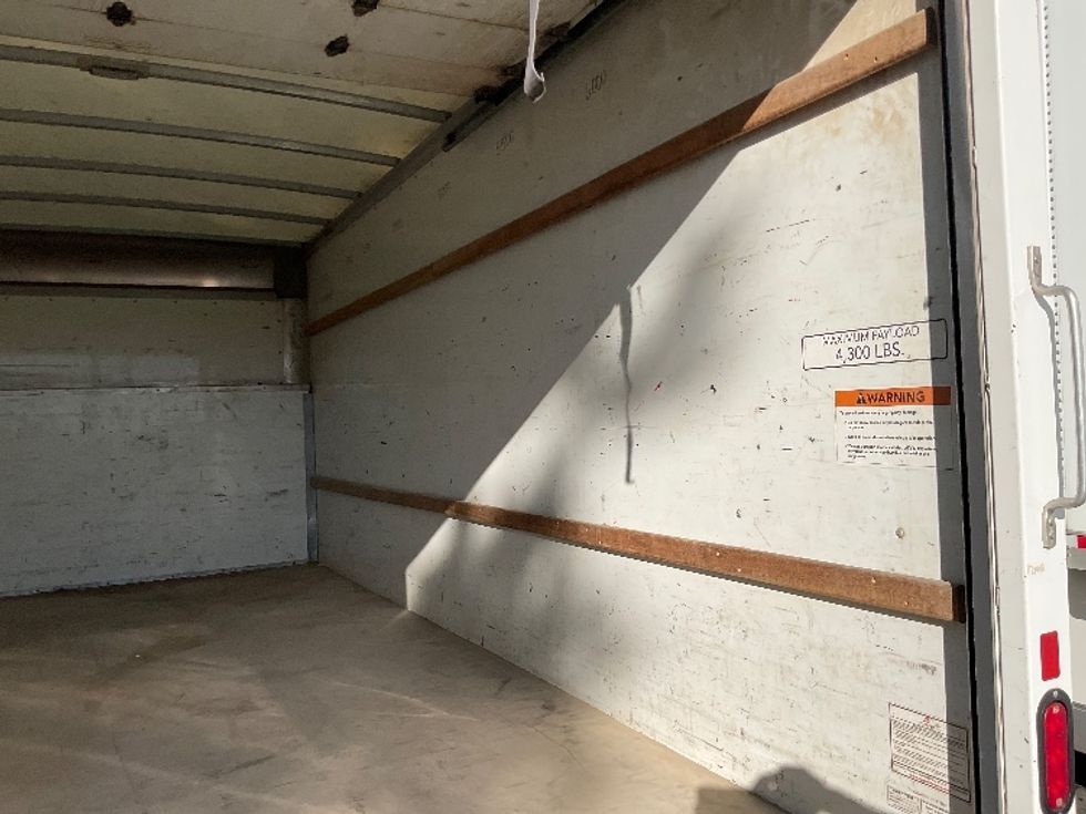 Light Duty Box Truck-Light and Medium Duty Trucks-Ford-2022-E350-Tulsa-OK-105,443\n\t\tmiles-$ 30,000 - Image 12