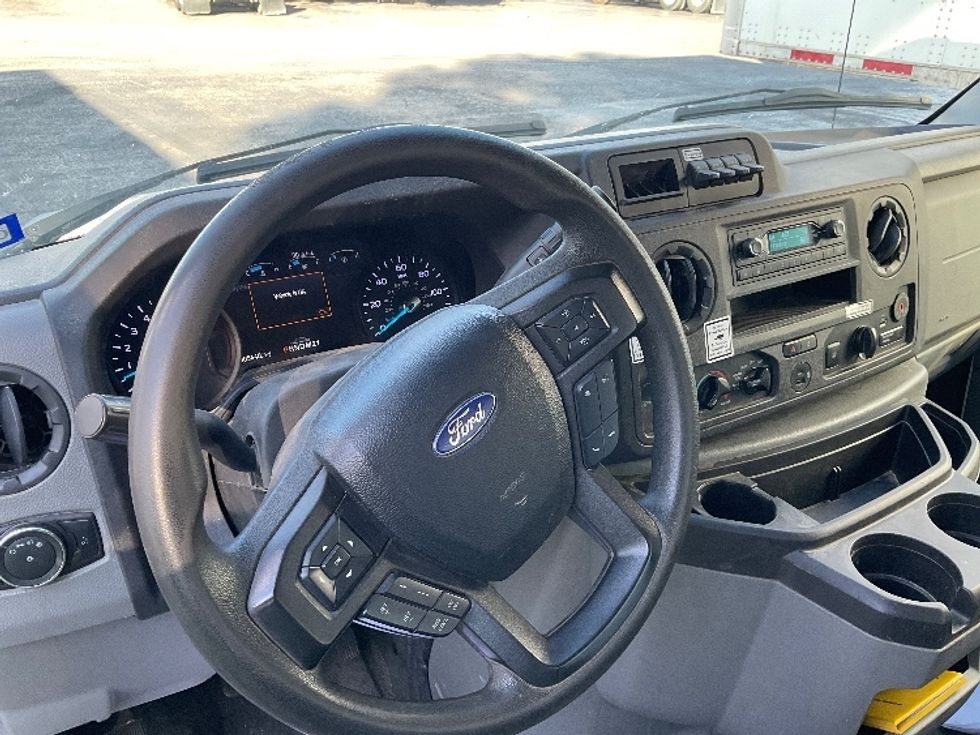 Light Duty Box Truck-Light and Medium Duty Trucks-Ford-2022-E350-Tulsa-OK-105,443\n\t\tmiles-$ 30,000 - Image 18