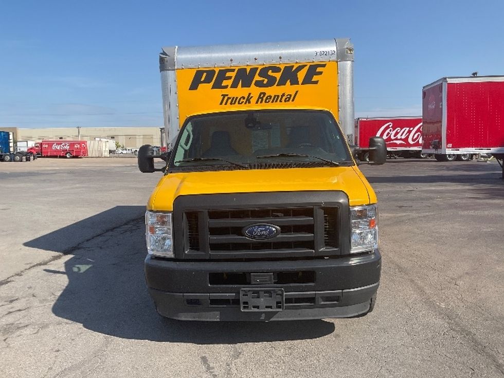 Light Duty Box Truck-Light and Medium Duty Trucks-Ford-2022-E350-Tulsa-OK-114,388\n\t\tmiles-$ 23,500 - Image 2