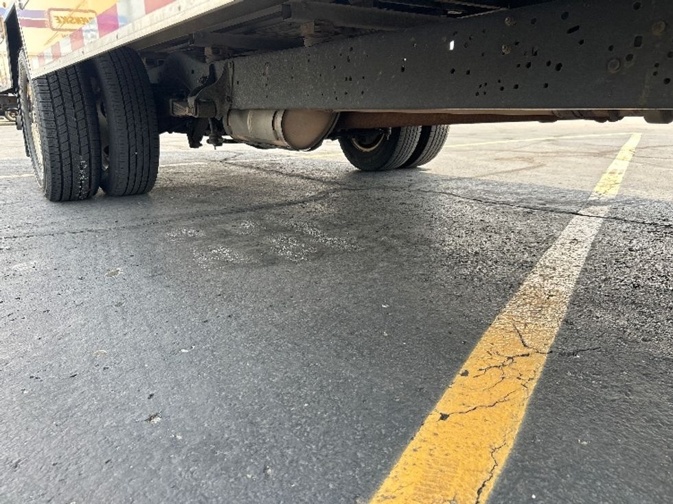 Light Duty Box Truck-Light and Medium Duty Trucks-Ford-2022-E350-Tulsa-OK-89,903\n\t\tmiles-$ 28,500 - Image 14