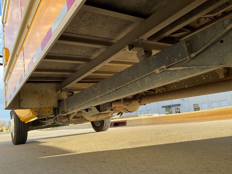 Light Duty Box Truck-Light and Medium Duty Trucks-Ford-2022-E350-Tulsa-OK-96,263\n\t\tmiles-$ 28,250 - Image 5