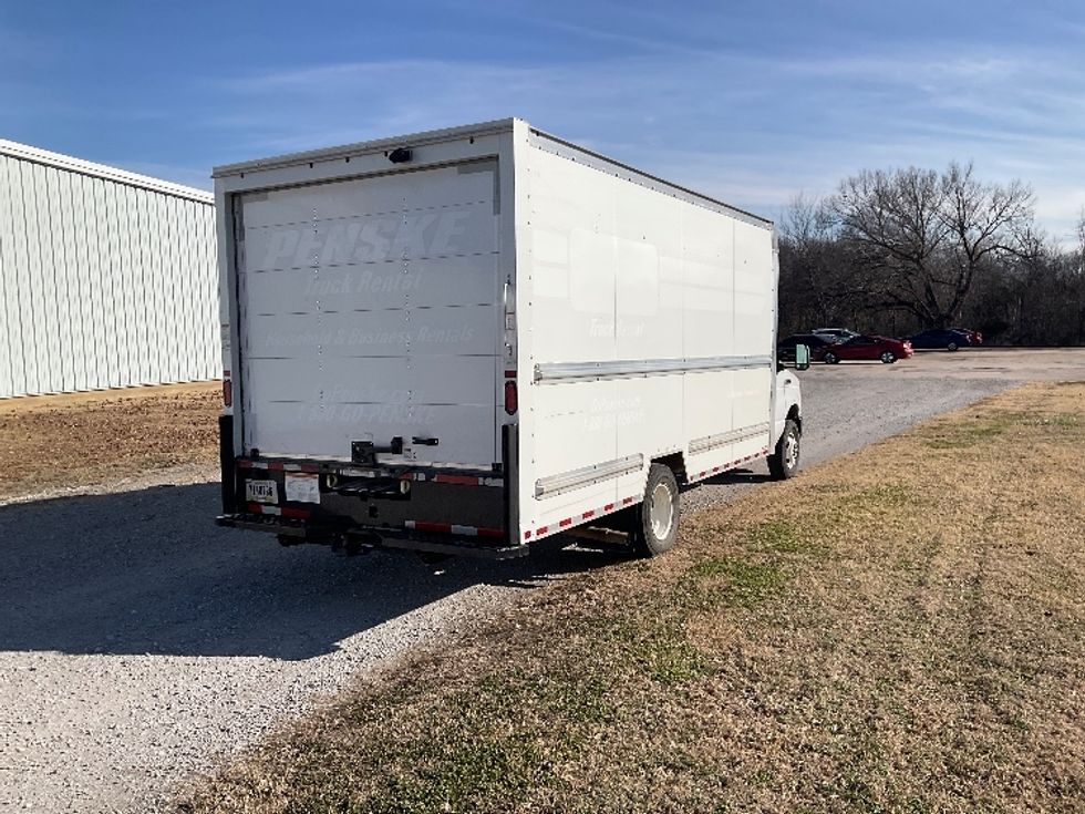 Light Duty Box Truck-Light and Medium Duty Trucks-Ford-2022-E350-Tulsa-OK-96,759\n\t\tmiles-$ 31,250 - Image 12