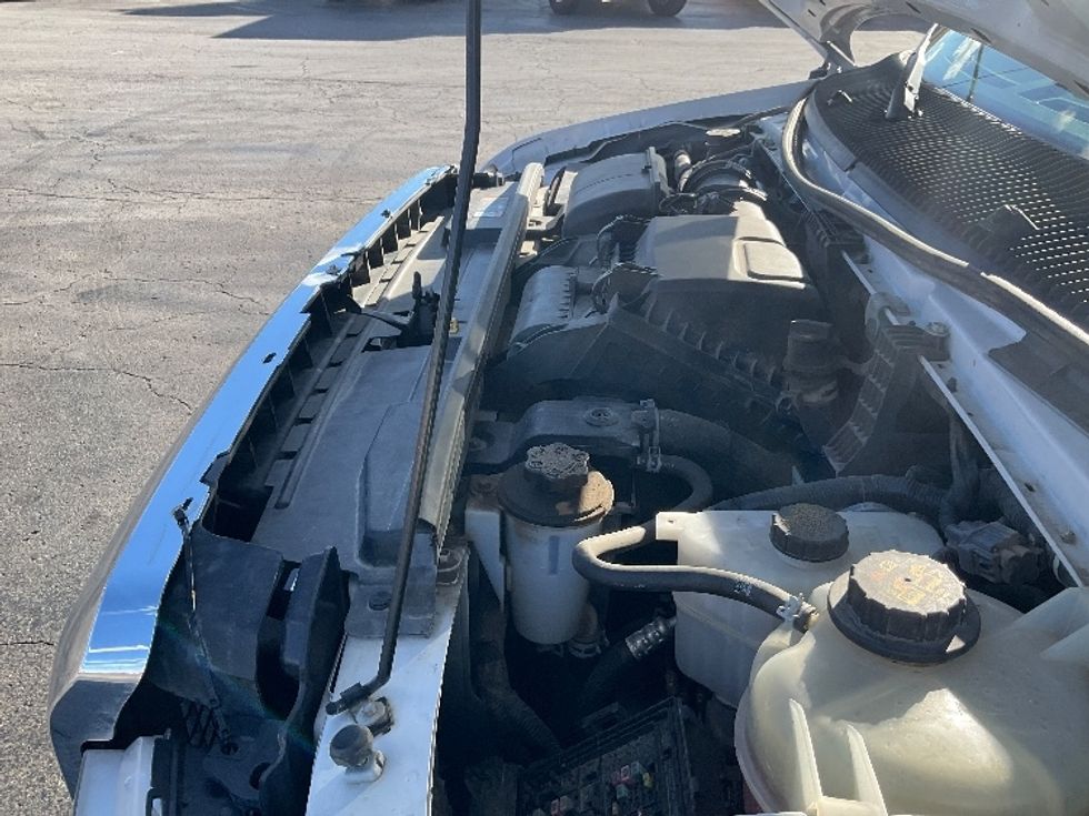 Light Duty Box Truck-Light and Medium Duty Trucks-Ford-2022-E350-Tulsa-OK-99,587\n\t\tmiles-$ 30,750 - Image 24