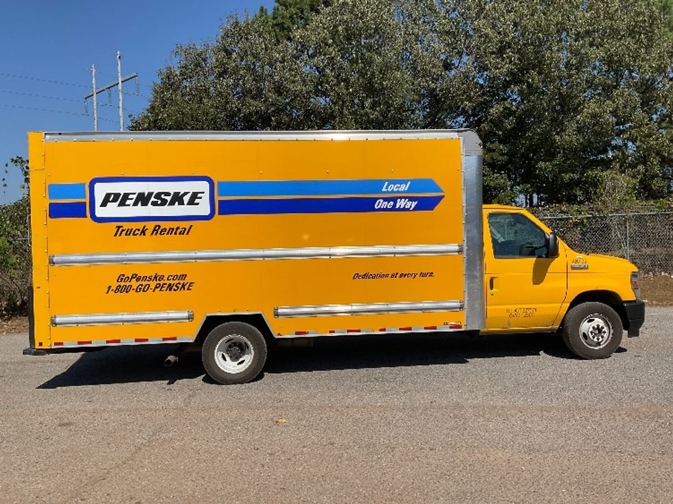 Light Duty Box Truck-Light and Medium Duty Trucks-Ford-2022-E350-Tuscaloosa-AL-104,565\n\t\tmiles-$ 27,250 - Image 15