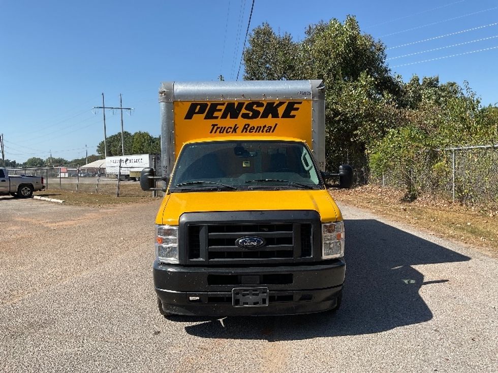 Light Duty Box Truck-Light and Medium Duty Trucks-Ford-2022-E350-Tuscaloosa-AL-104,565\n\t\tmiles-$ 27,250 - Image 2