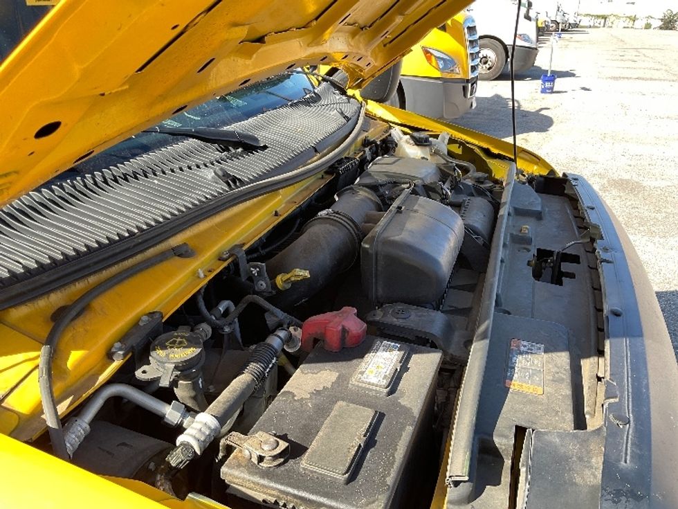 Light Duty Box Truck-Light and Medium Duty Trucks-Ford-2022-E350-Tuscaloosa-AL-104,565\n\t\tmiles-$ 27,250 - Image 23