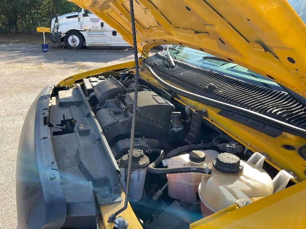 Light Duty Box Truck-Light and Medium Duty Trucks-Ford-2022-E350-Tuscaloosa-AL-104,565\n\t\tmiles-$ 27,250 - Image 24