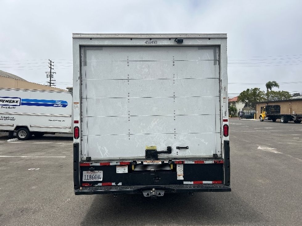 Light Duty Box Truck-Light and Medium Duty Trucks-Ford-2022-E350-Ventura-CA-77,332\n\t\tmiles-$ 34,000 - Image 7