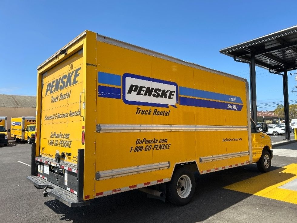 Light Duty Box Truck-Light and Medium Duty Trucks-Ford-2022-E350-Ventura-CA-89,704\n\t\tmiles-$ 30,500 - Image 13