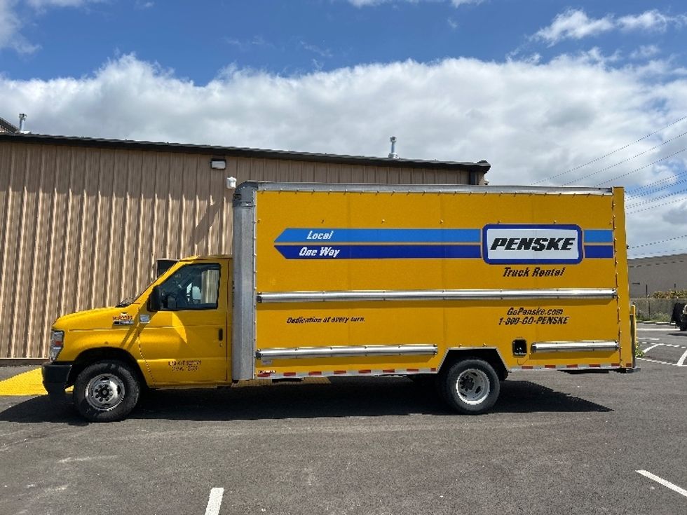 Light Duty Box Truck-Light and Medium Duty Trucks-Ford-2022-E350-Ventura-CA-89,704\n\t\tmiles-$ 30,500 - Image 4