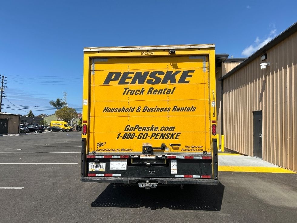 Light Duty Box Truck-Light and Medium Duty Trucks-Ford-2022-E350-Ventura-CA-89,704\n\t\tmiles-$ 30,500 - Image 7