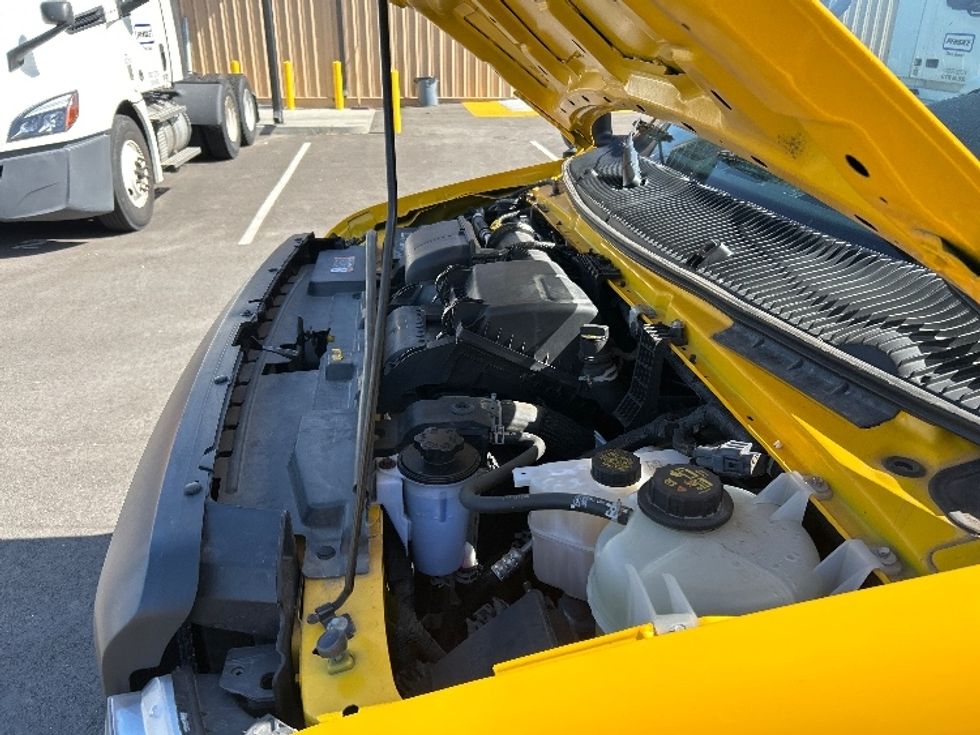 Light Duty Box Truck-Light and Medium Duty Trucks-Ford-2022-E350-Ventura-CA-92,207\n\t\tmiles-$ 30,000 - Image 23