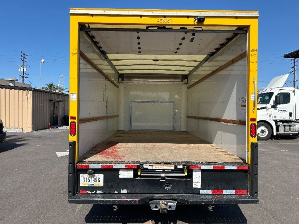 Light Duty Box Truck-Light and Medium Duty Trucks-Ford-2022-E350-Ventura-CA-92,207\n\t\tmiles-$ 30,000 - Image 8