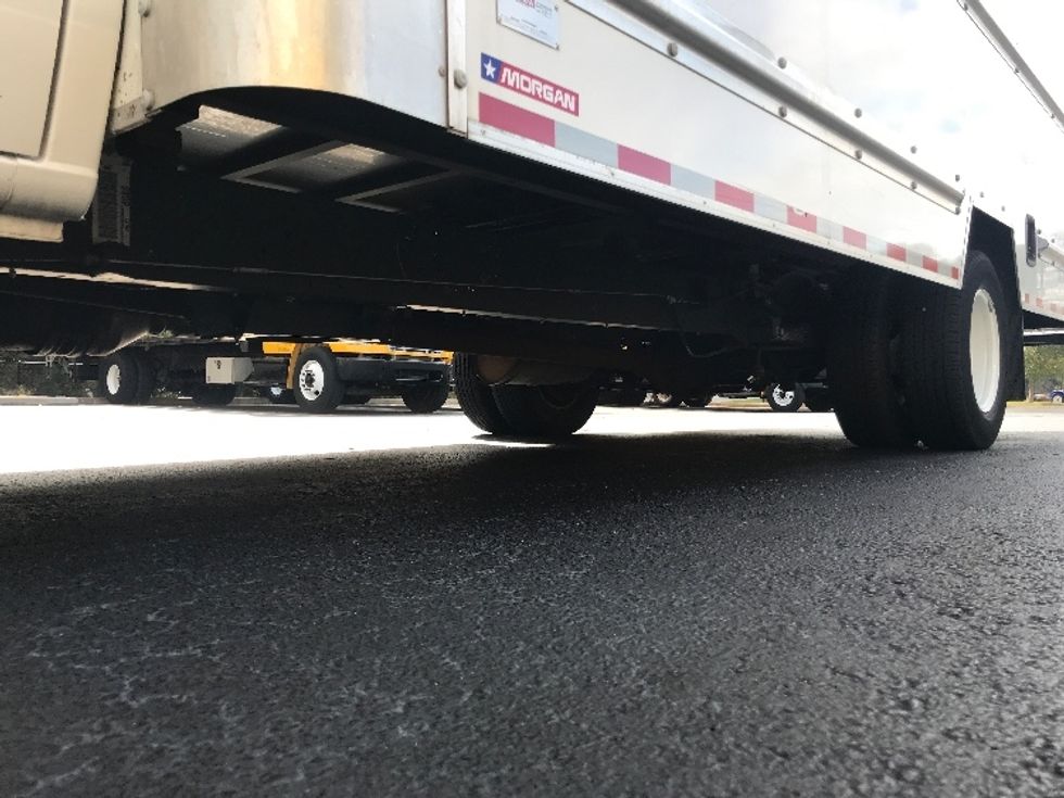 Light Duty Box Truck-Light and Medium Duty Trucks-Ford-2022-E350-Villa Rica-GA-57,553\n\t\tmiles-$ 43,500 - Image 5