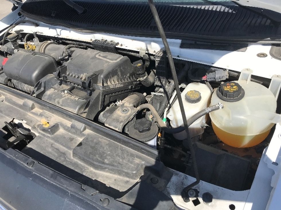 Light Duty Box Truck-Light and Medium Duty Trucks-Ford-2022-E350-Wabash-IN-98,897\n\t\tmiles-$ 29,750 - Image 24