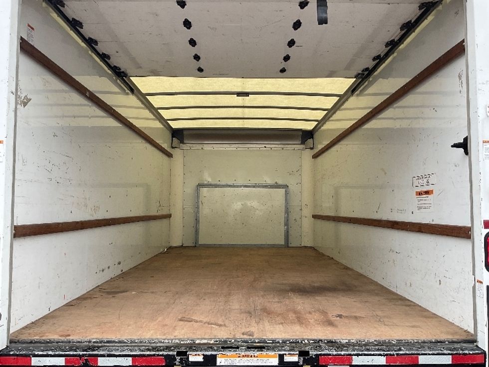 Light Duty Box Truck-Light and Medium Duty Trucks-Ford-2022-E350-Warren-MI-109,664\n\t\tmiles-$ 29,000 - Image 10