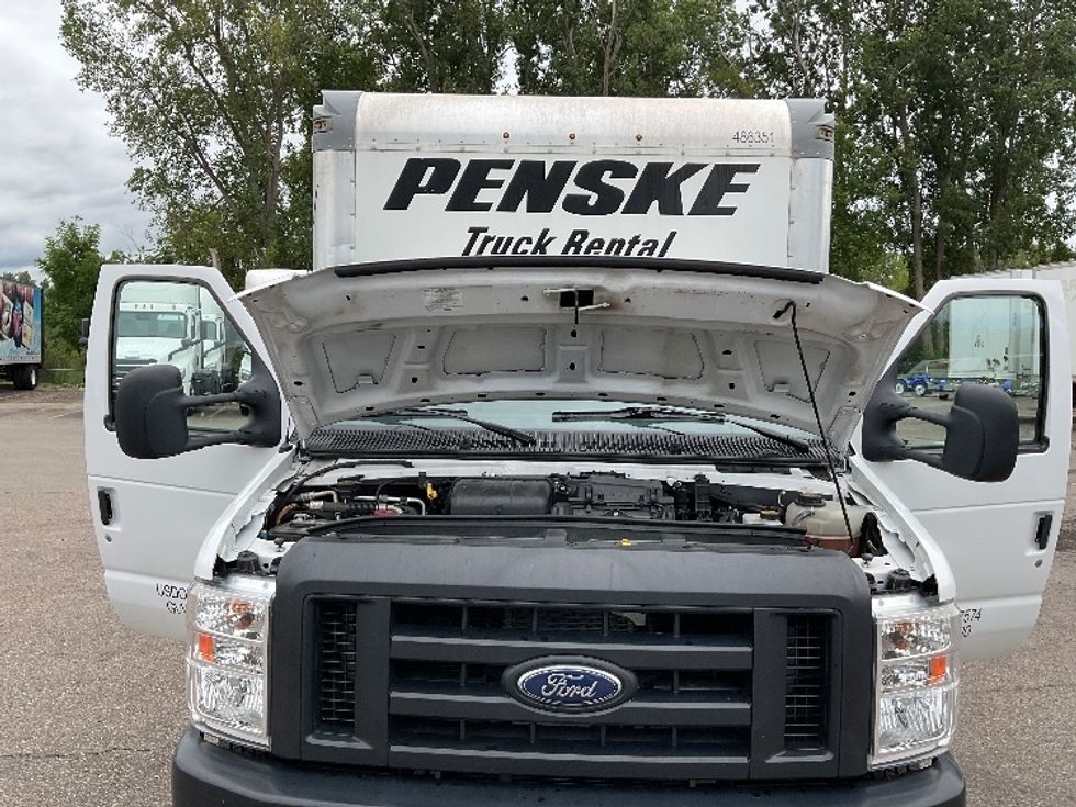 Light Duty Box Truck-Light and Medium Duty Trucks-Ford-2022-E350-Warren-MI-109,664\n\t\tmiles-$ 29,000 - Image 23