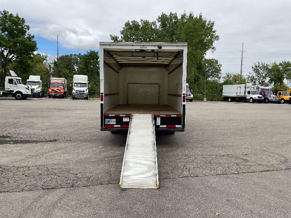 Light Duty Box Truck-Light and Medium Duty Trucks-Ford-2022-E350-Warren-MI-109,664\n\t\tmiles-$ 29,000 - Image 9