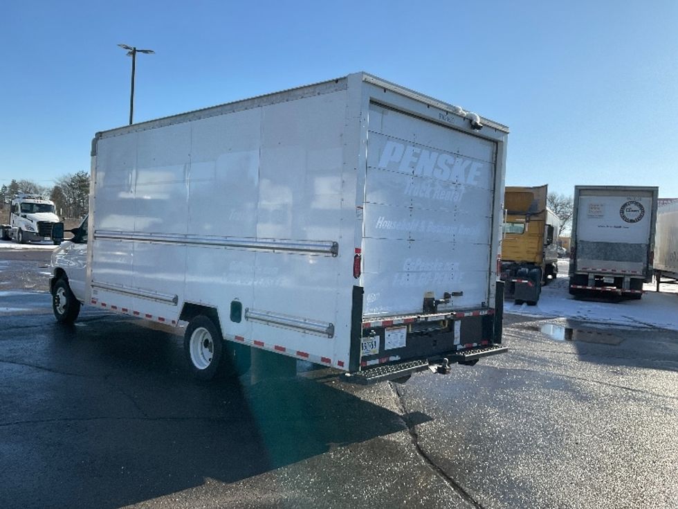 Light Duty Box Truck-Light and Medium Duty Trucks-Ford-2022-E350-Warren-MI-93,917\n\t\tmiles-$ 31,250 - Image 6