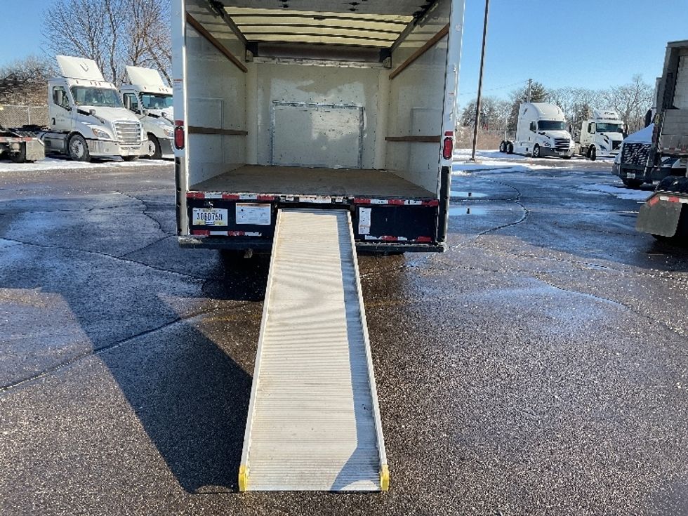 Light Duty Box Truck-Light and Medium Duty Trucks-Ford-2022-E350-Warren-MI-93,917\n\t\tmiles-$ 31,250 - Image 9