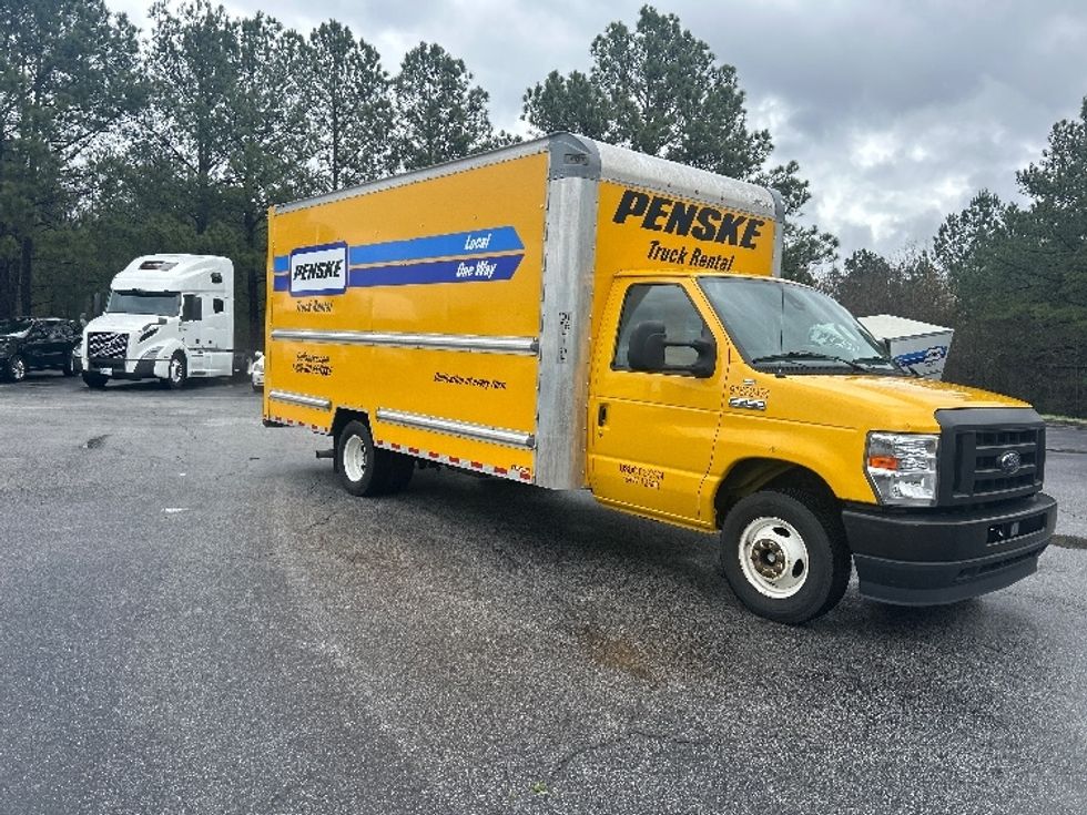 Light Duty Box Truck-Light and Medium Duty Trucks-Ford-2022-E350-West Columbia-SC-112,884\n\t\tmiles-$ 27,500 - Image 1