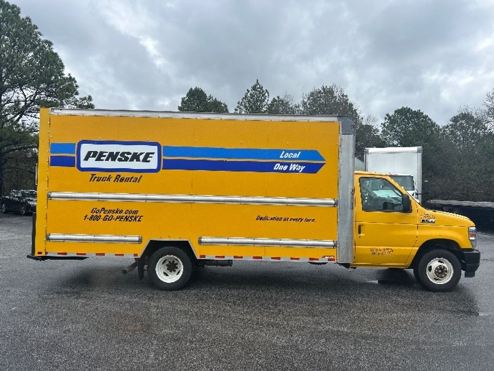 Light Duty Box Truck-Light and Medium Duty Trucks-Ford-2022-E350-West Columbia-SC-112,884\n\t\tmiles-$ 27,500 - Image 13