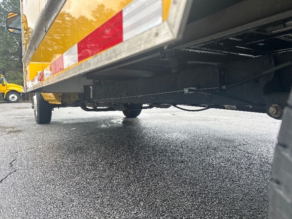 Light Duty Box Truck-Light and Medium Duty Trucks-Ford-2022-E350-West Columbia-SC-112,884\n\t\tmiles-$ 27,500 - Image 5