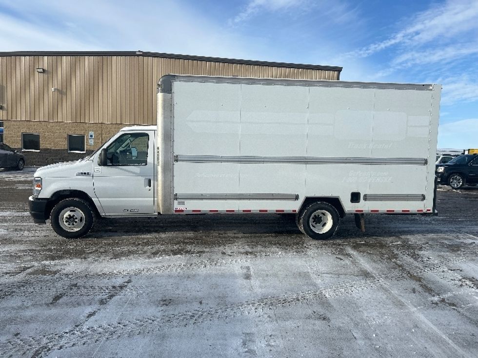 Light Duty Box Truck-Light and Medium Duty Trucks-Ford-2022-E350-West Fargo-ND-110,444\n\t\tmiles-$ 29,500 - Image 4