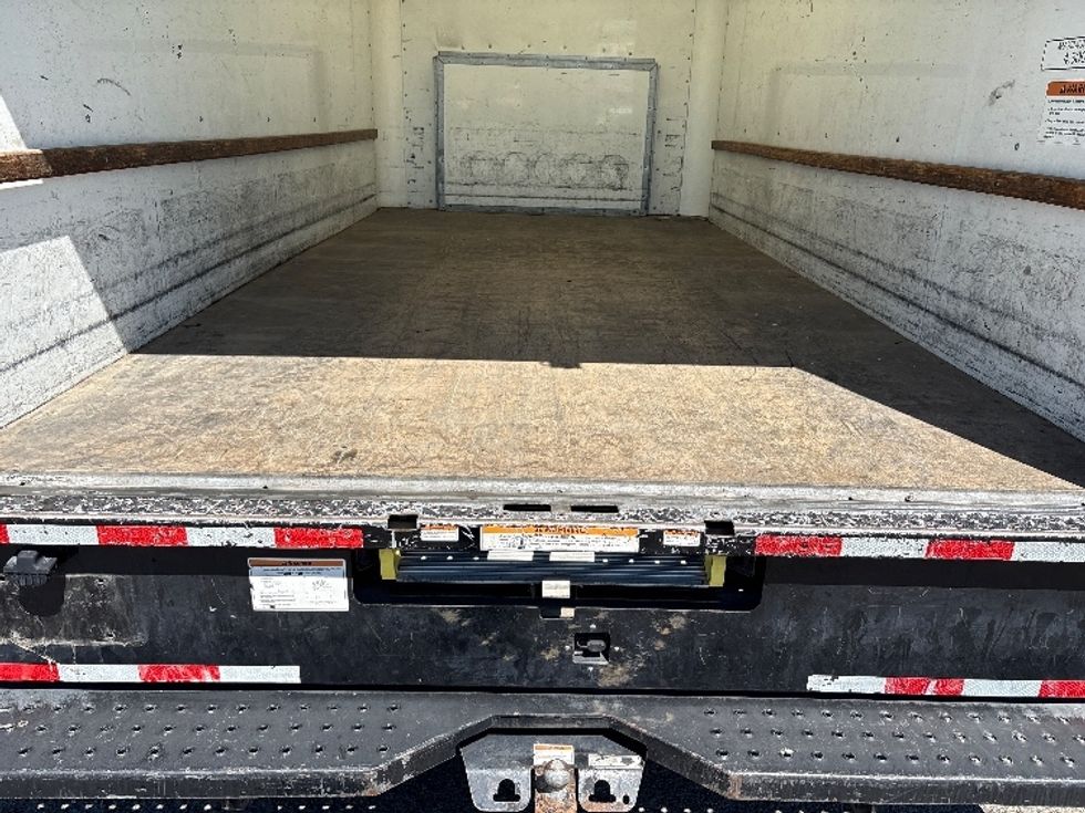 Light Duty Box Truck-Light and Medium Duty Trucks-Ford-2022-E350-West Sacramento-CA-108,048\n\t\tmiles-$ 29,000 - Image 10