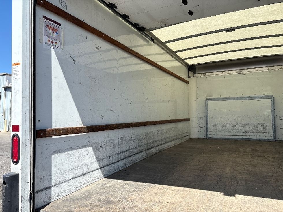 Light Duty Box Truck-Light and Medium Duty Trucks-Ford-2022-E350-West Sacramento-CA-108,048\n\t\tmiles-$ 29,000 - Image 11