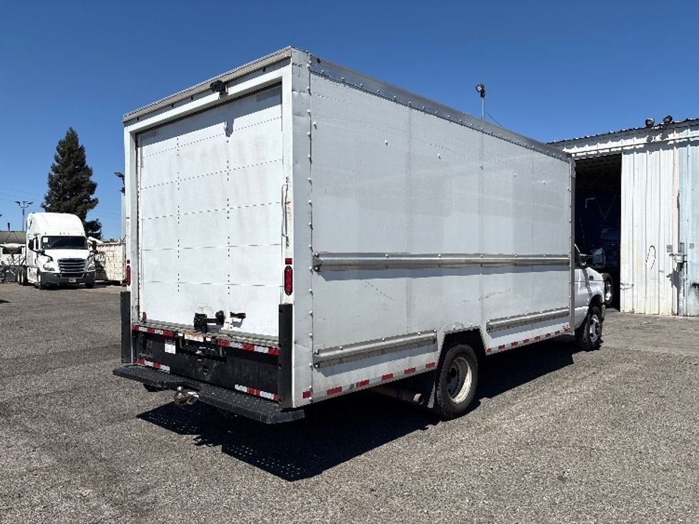 Light Duty Box Truck-Light and Medium Duty Trucks-Ford-2022-E350-West Sacramento-CA-108,048\n\t\tmiles-$ 29,000 - Image 13