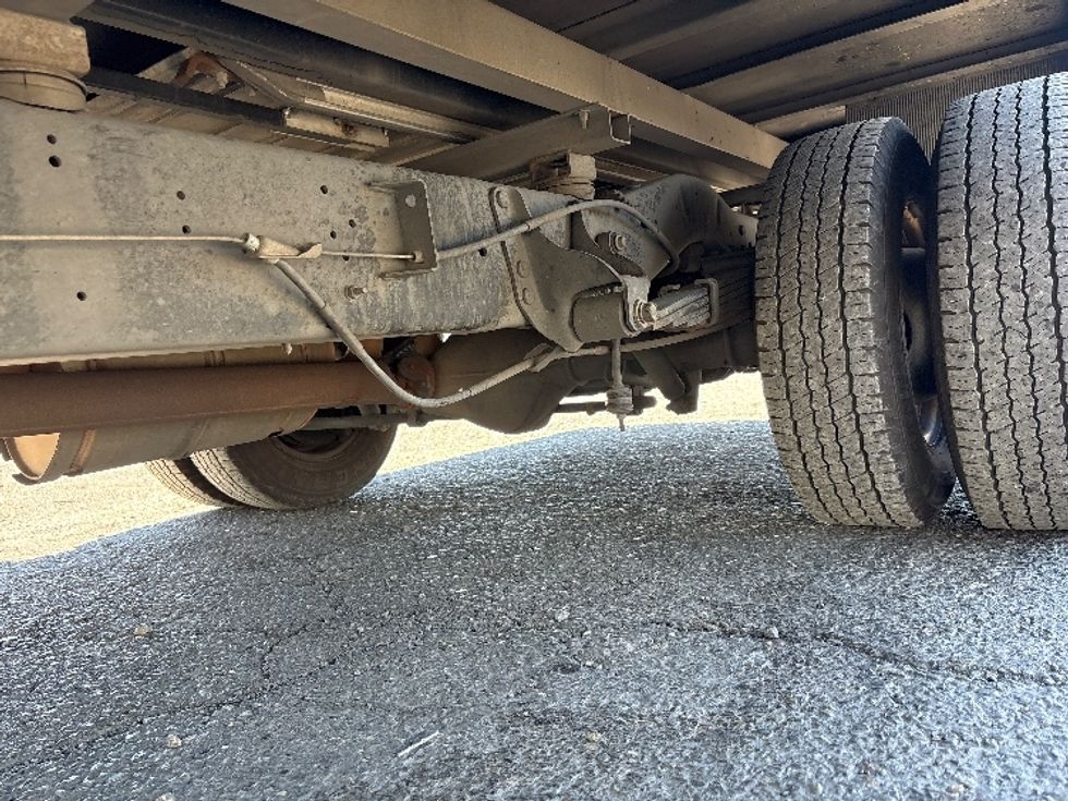 Light Duty Box Truck-Light and Medium Duty Trucks-Ford-2022-E350-West Sacramento-CA-108,048\n\t\tmiles-$ 29,000 - Image 5