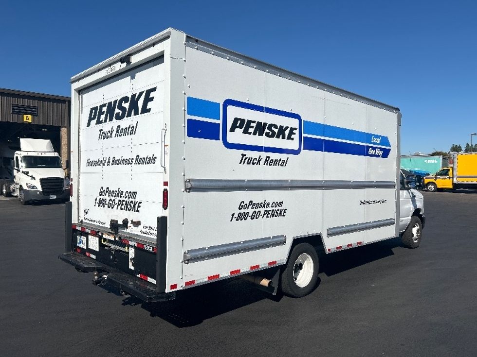 Light Duty Box Truck-Light and Medium Duty Trucks-Ford-2022-E350-West Sacramento-CA-111,616\n\t\tmiles-$ 29,750 - Image 12