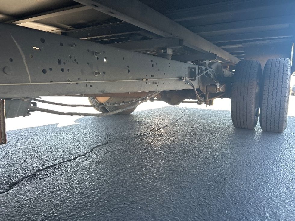 Light Duty Box Truck-Light and Medium Duty Trucks-Ford-2022-E350-West Sacramento-CA-111,616\n\t\tmiles-$ 29,750 - Image 5