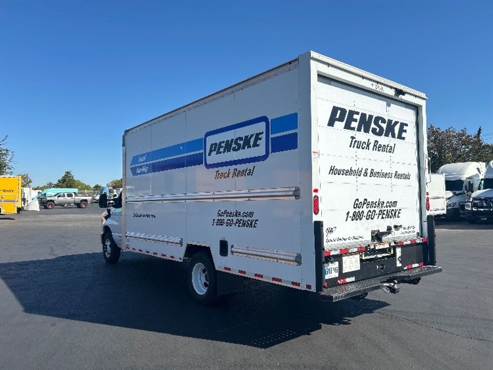 Light Duty Box Truck-Light and Medium Duty Trucks-Ford-2022-E350-West Sacramento-CA-111,616\n\t\tmiles-$ 29,750 - Image 6